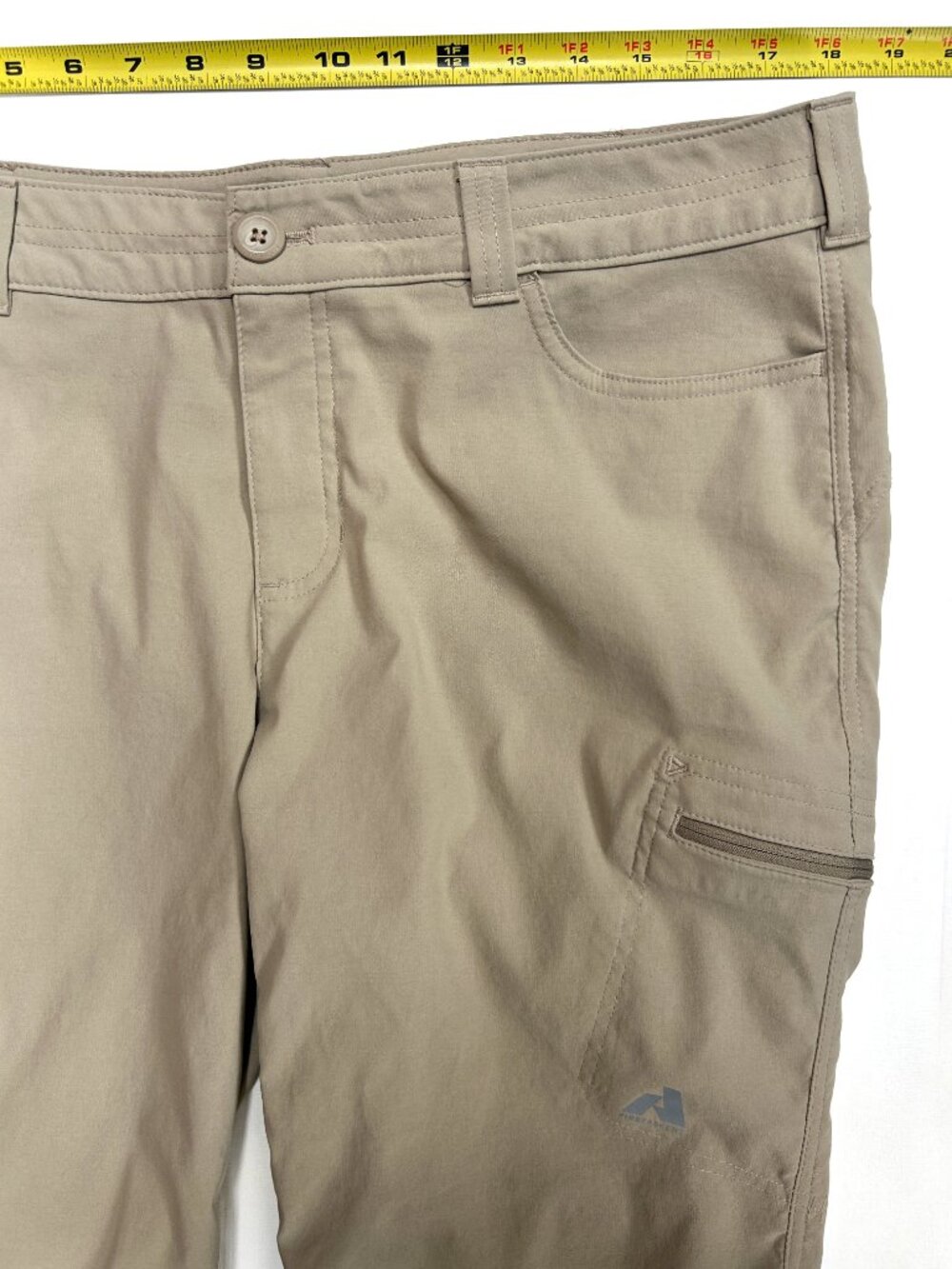 Eddie Bauer Womens 16W Khaki Hiking Cargo Pants Outdoor Travel Utility Gorpcore - Picture 3 of 8